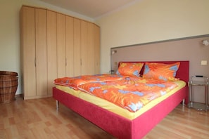 2 Schlafzimmer, kostenloses WLAN, Bettwäsche