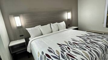 Down duvets, individually decorated, individually furnished, desk