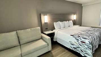 Phòng Superior, 1 giường cỡ king và sofa giường, hút thuốc | Chăn bông, trang trí khác biệt