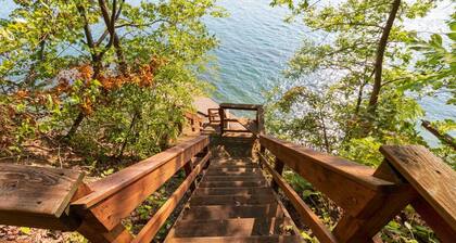 Fossil Beach: "Canandaigua Lake Retreat ja ikimuistoiset näkymät!"