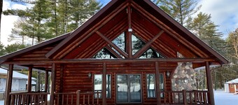 Outdoor Enthusiast Lakefront Cabin Sleeps 16