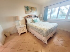 2 makuuhuonetta, silitysrauta/-lauta, internet, vuodevaatteet