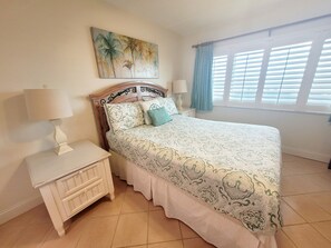 2 habitaciones, tabla de planchar con plancha, internet y ropa de cama 