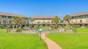 Exterior - (Tier 1) Beautiful Oceanview 2 Bedroom/2 Bath End Unit Flat - Unit 213 (ST. AUGUSTINE)