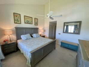 2 bedrooms, iron/ironing board, internet, bed sheets