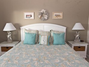 2 bedrooms, iron/ironing board, Internet, bed sheets