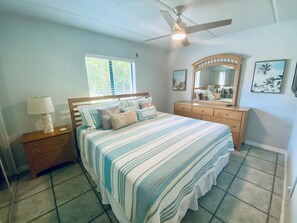 3 bedrooms, iron/ironing board, Internet, bed sheets