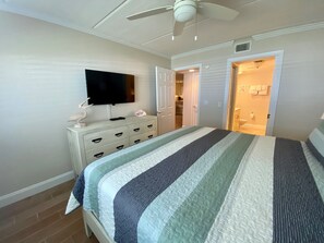 2 soverom, strykejern/-brett, internettilgang og sengetøy