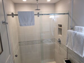 Hair dryer, towels - Oceanfront 2 Bedroom Townhouse Summerhouse 303 (ST. AUGUSTINE)