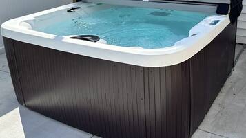 Idromassaggio all'aperto