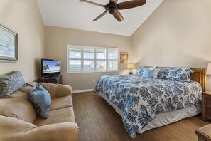 2 dormitorios, tabla de planchar con plancha, Internet y ropa de cama