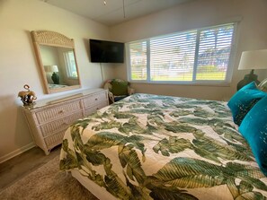 2 bedrooms, iron/ironing board, Internet, bed sheets