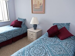 2 bedrooms, iron/ironing board, Internet, bed sheets - Oceanfront 2 Bedroom Townhouse Summerhouse Unit 456 (ST. AUGUSTINE)