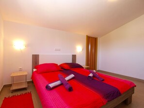 2 bedrooms, Internet