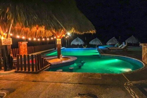 Hotel Villas Punta Blanca