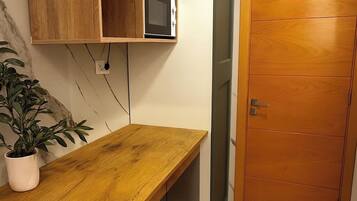 Double Room, Private Bathroom | In-room safe, blackout curtains, iron/ironing board, free WiFi