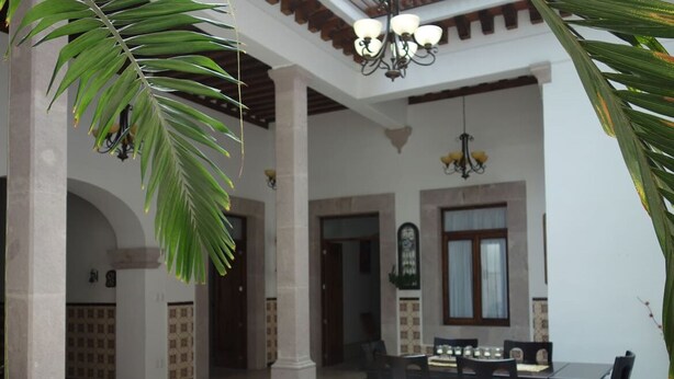 Interior - EasyRoom Centro Histórico (Morelia)