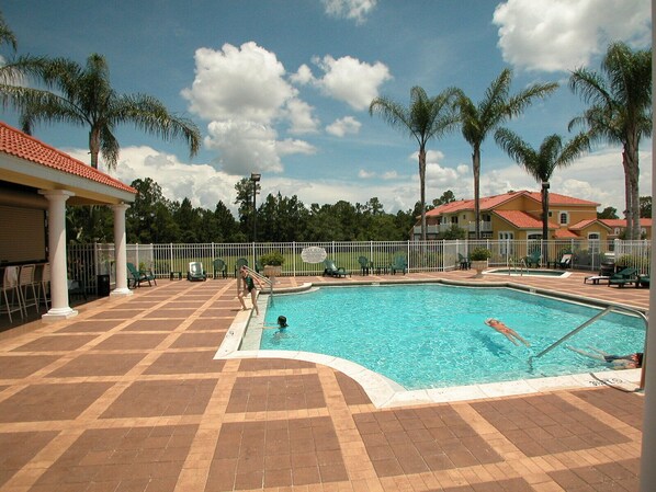 Outdoor pool - Emerald Delight by VillaDirect (Kissimmee)