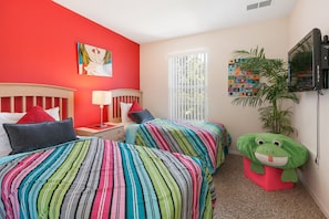 Casa, 3 quartos (2.5 Bathrooms) | 3 quartos, individualmente decorados, individualmente mobiliados