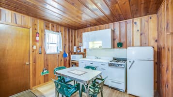 Cabin 11, One Bedroom Queen | Private kitchenette | Full-size fridge, microwave, stovetop, toaster