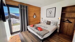 5 Schlafzimmer, Bügeleisen/Bügelbrett, Reisekinderbett, kostenloses WLAN