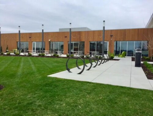 NEW Sleek, Contemporary Home Near Med School