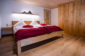 2 Schlafzimmer, Internetzugang, Bettwäsche