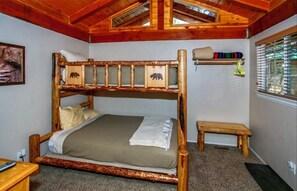 3 bedrooms, iron/ironing board, WiFi, bed sheets - Fox Farm, Cozy cabin with a game room, hot tub, & 2 decks in a great location!! (Big Bear)