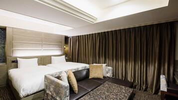 Een minibar, gratis wifi, beddengoed