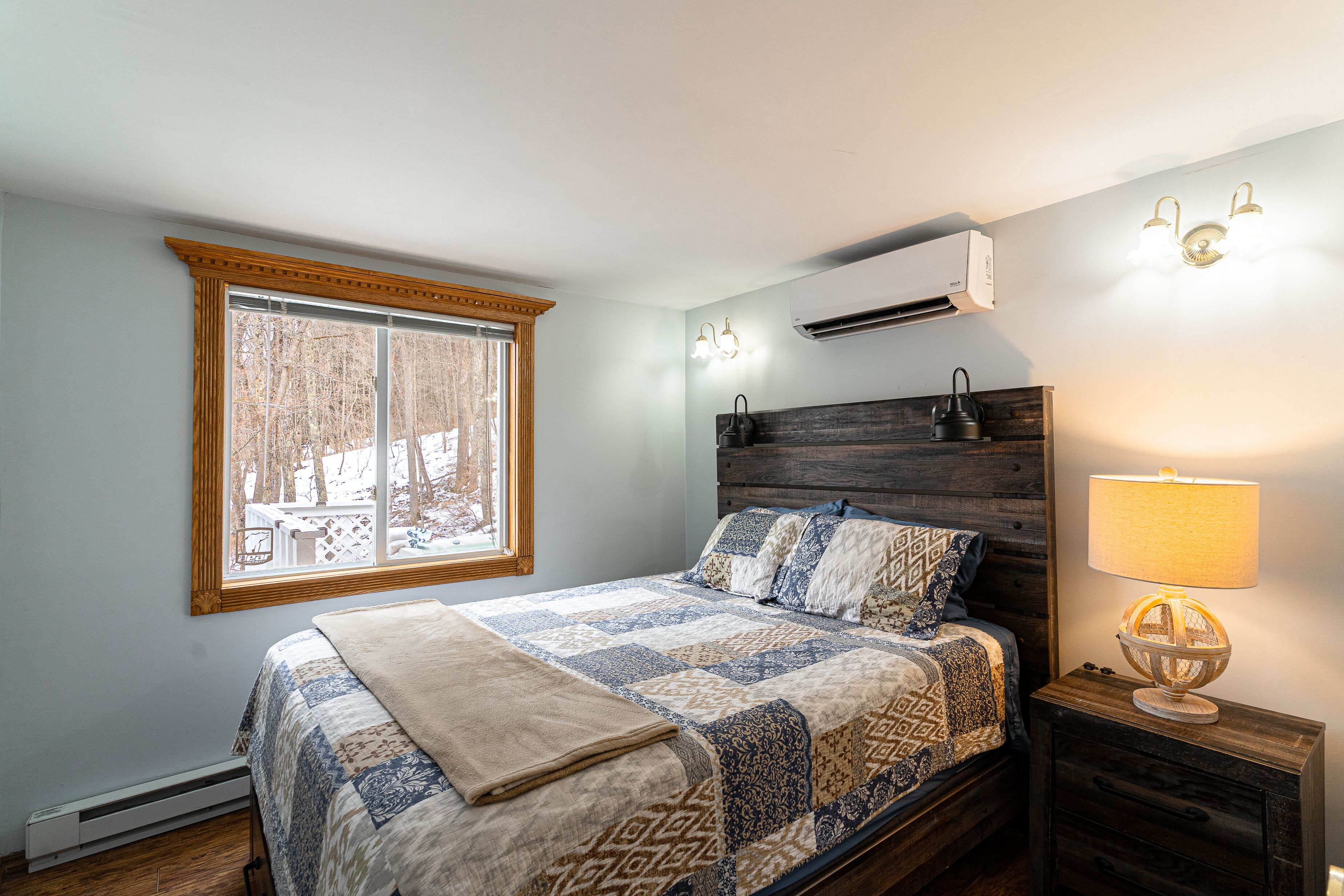 2 slaapkamers, een strijkplank/strijkijzer, wifi, beddengoed