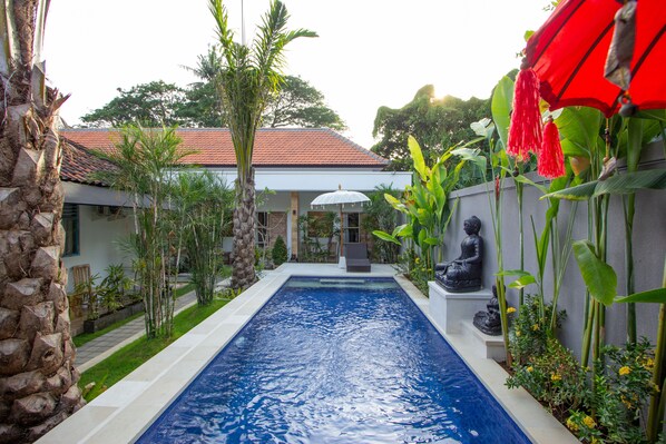 Alberca al aire libre