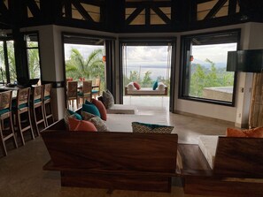Smart TV, video games, video library - Tulemar Resort - Salty Breeze - Premium Ocean View 2 Bedroom Villa (Quepos)