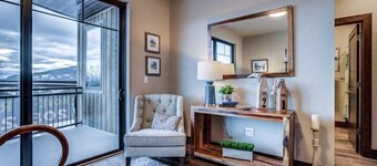 Scl-#303- Marina Beach Downtown