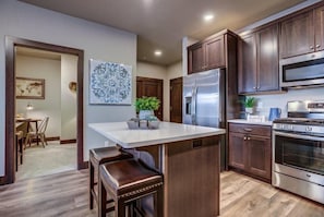 Private kitchen - Scl-#303- Marina Beach Downtown (Sandpoint)