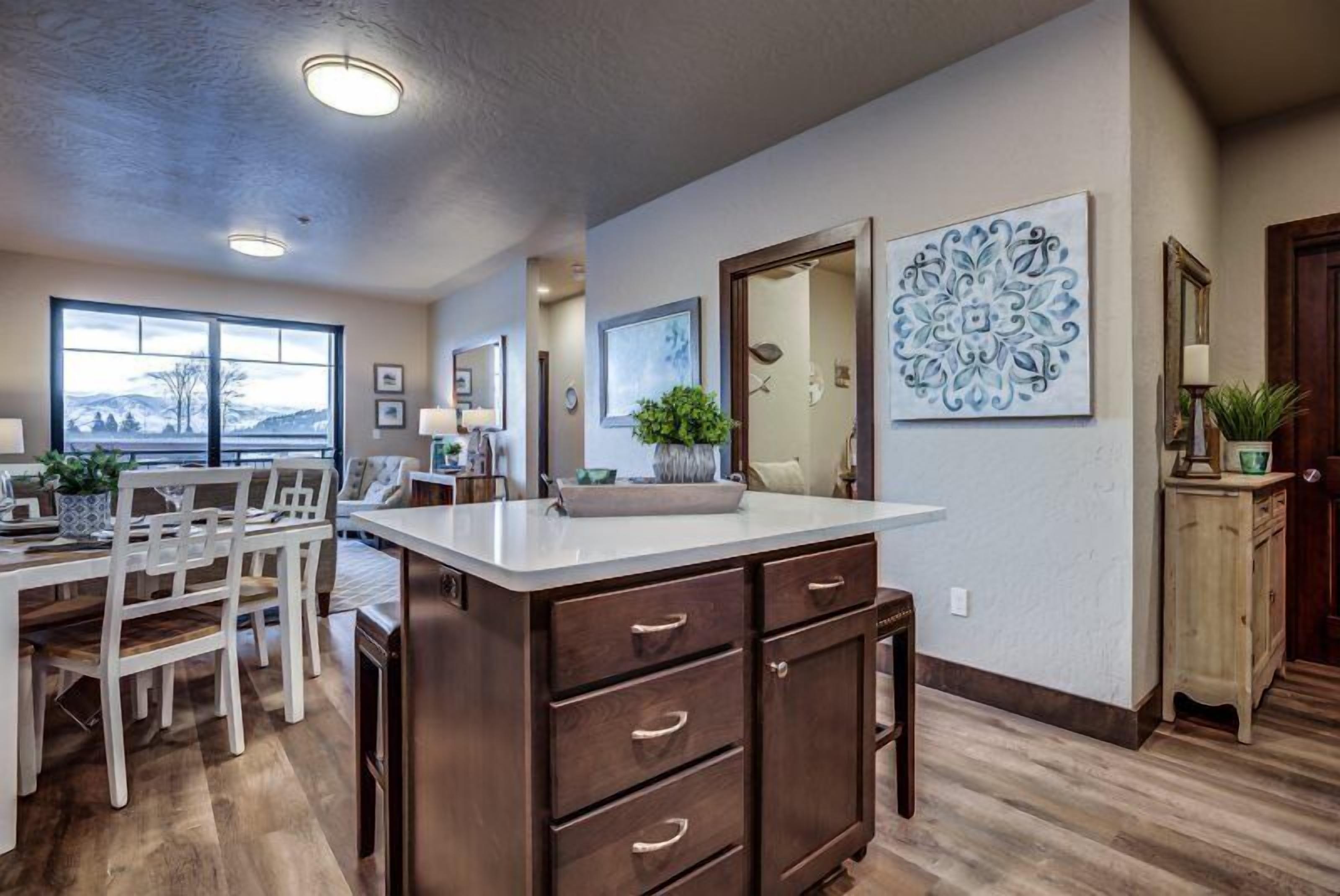 House | Private kitchen | Dishwasher, cookware/dishes/utensils