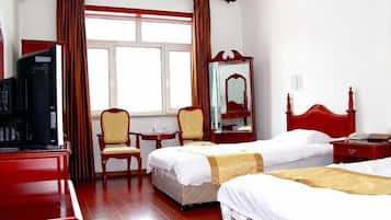 Deluxe Twin Room | Soundproofing, free WiFi