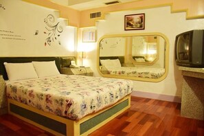 Free WiFi, bed sheets