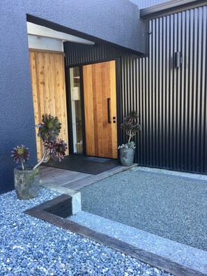 Entrada de la propiedad