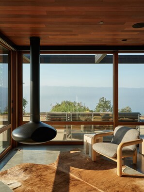 Interior - Malibu Mid-Century Modern Luxury retreat home (Malibu)