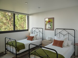 4 bedrooms, iron/ironing board, WiFi, bed sheets - Malibu Mid-Century Modern Luxury retreat home (Malibu)
