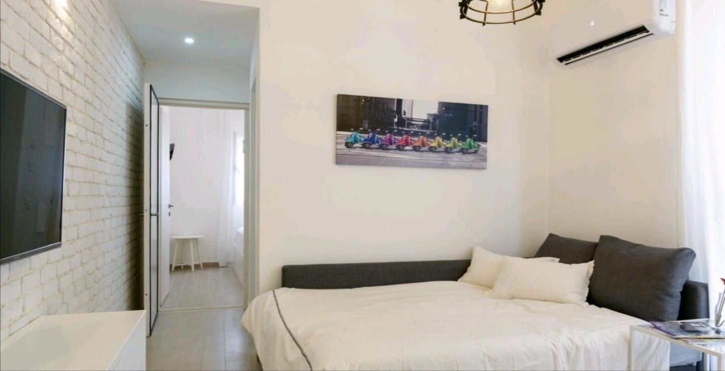 1 chambre, fer et planche à repasser, Wi-Fi, literie fournie