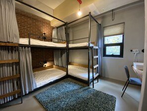 Habitación Deluxe | Cortinas opacas y wifi gratis