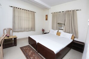Room - Spot ON 41746 Hotel Grace (Agra)