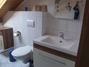 Luokittelematon kuva, 2 kautta 12, painike