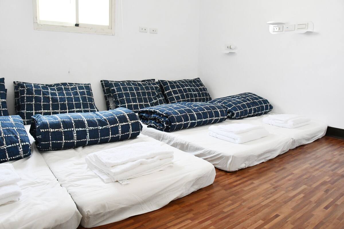 Comfort Studio, Shared Bathroom | Free WiFi, bed sheets, wheelchair access