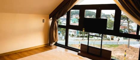 Minibar, desk, blackout curtains, soundproofing