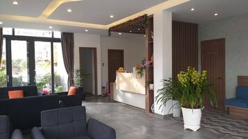 Hall