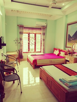 10 bedrooms, in-room safe, desk, soundproofing