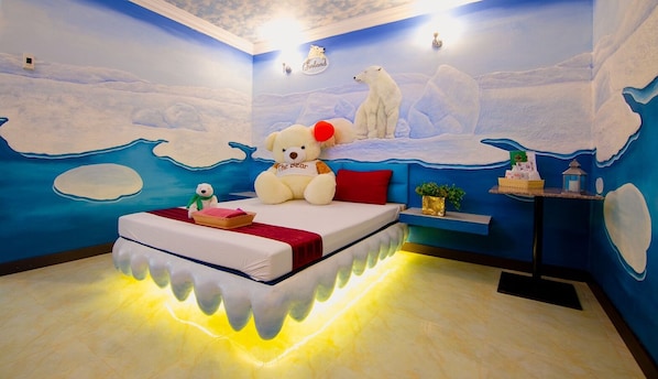 Standard Room | Free WiFi, bed sheets