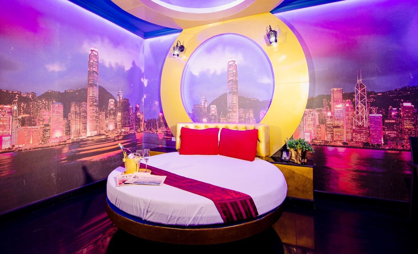 Standard Room | Free WiFi, bed sheets